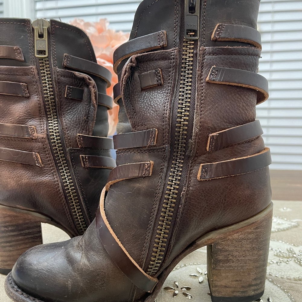 Freebird Baker Boots Women Size 6 Brown Mid-Calf Chunky Heel Strappy - Picture 7 of 12